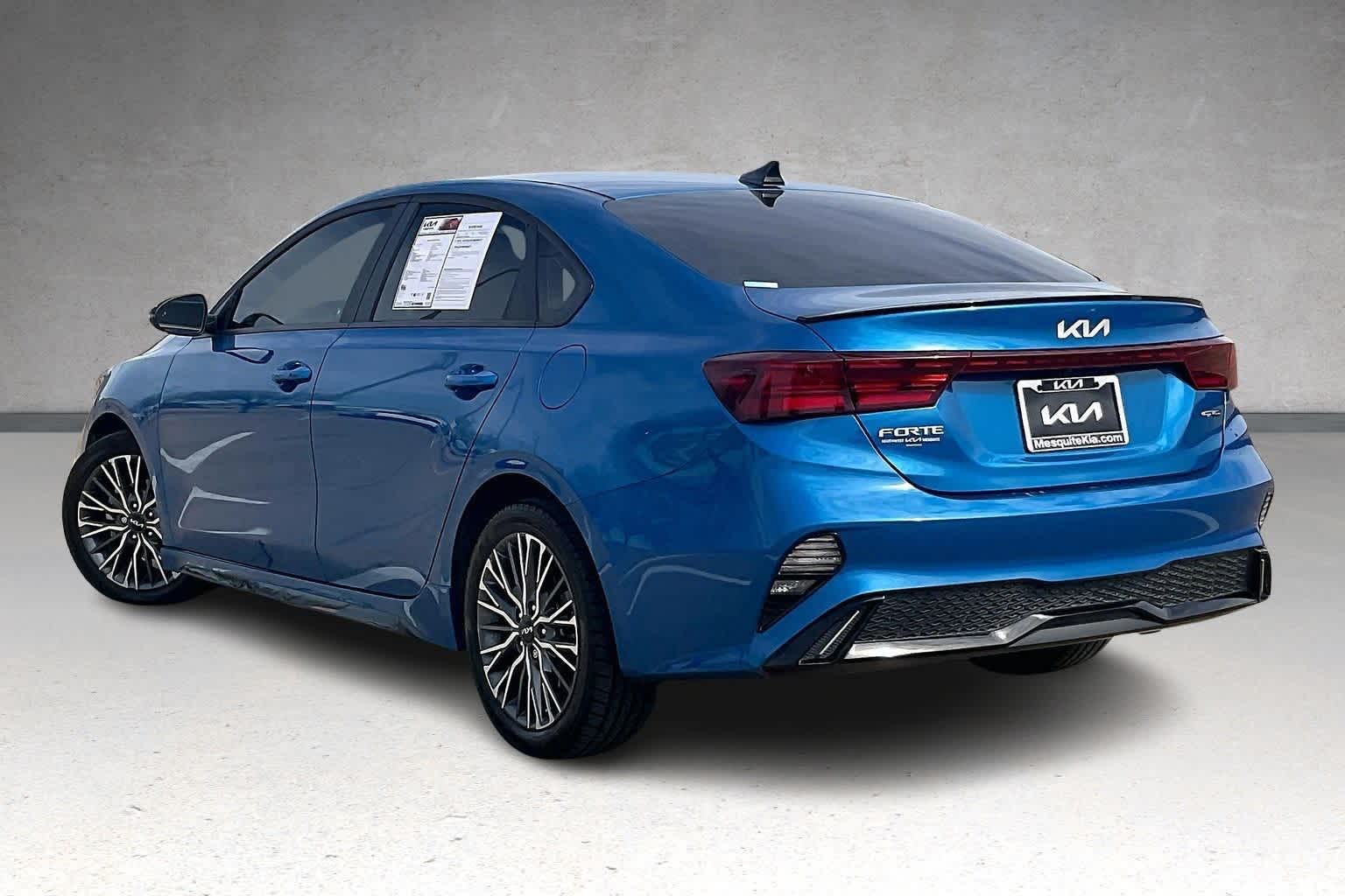 Thumbnail: 2024 Kia Forte - 4