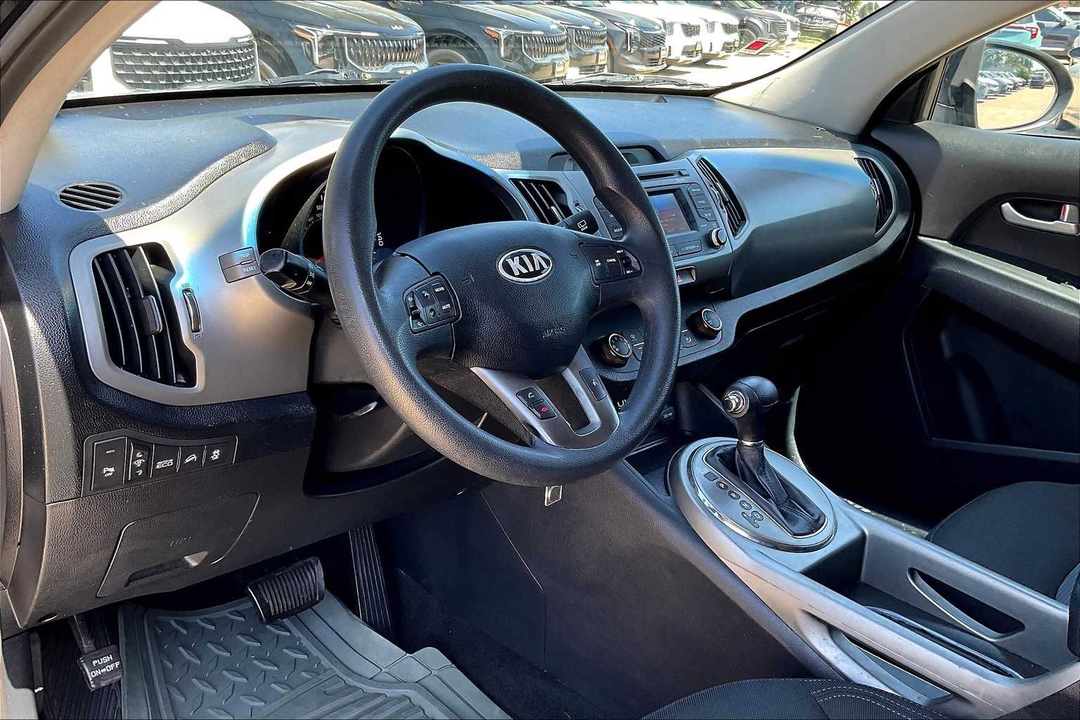 Thumbnail: 2014 Kia Sportage - 2