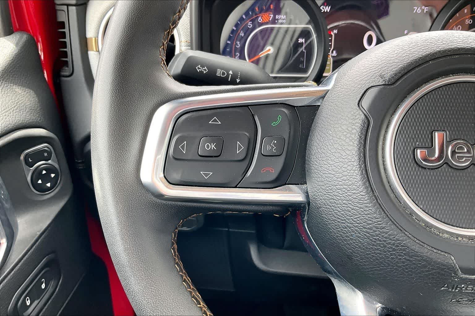 Thumbnail: 2025 Jeep Wrangler - 23