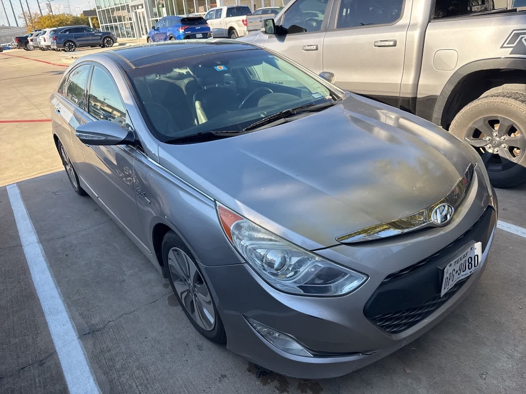 Used 2014 Hyundai Sonata Hybrid Limited Sedan