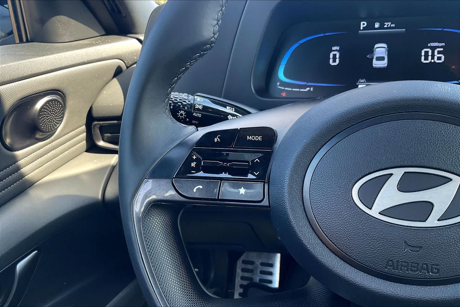 Thumbnail: 2025 Hyundai Elantra - 24