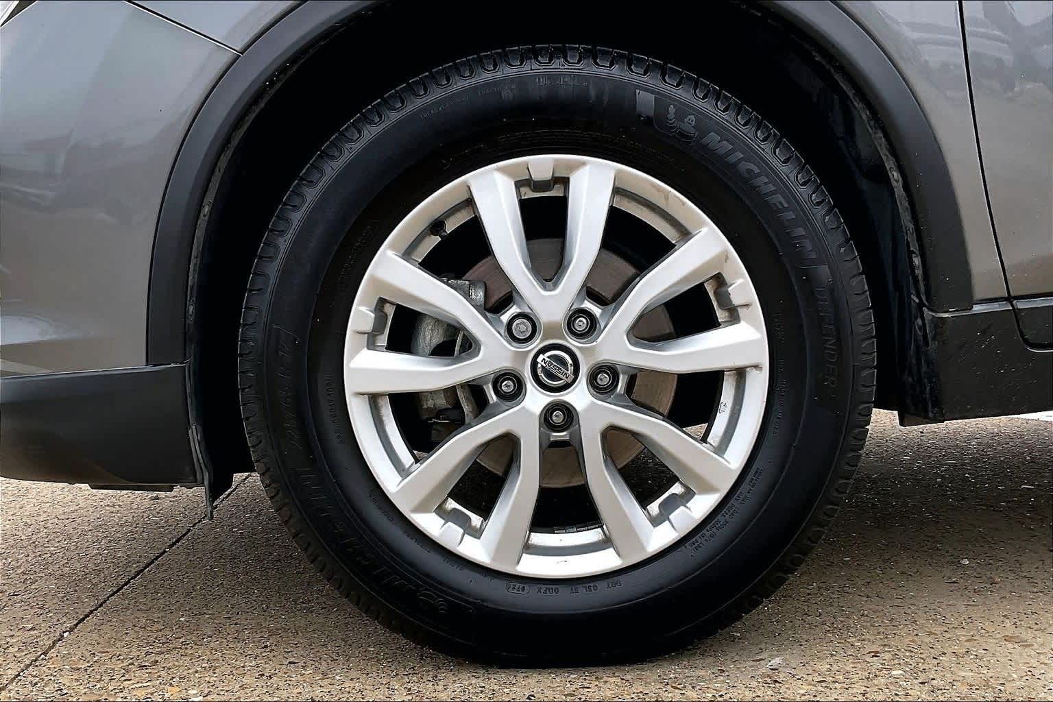 Thumbnail: 2019 Nissan Rogue - 8