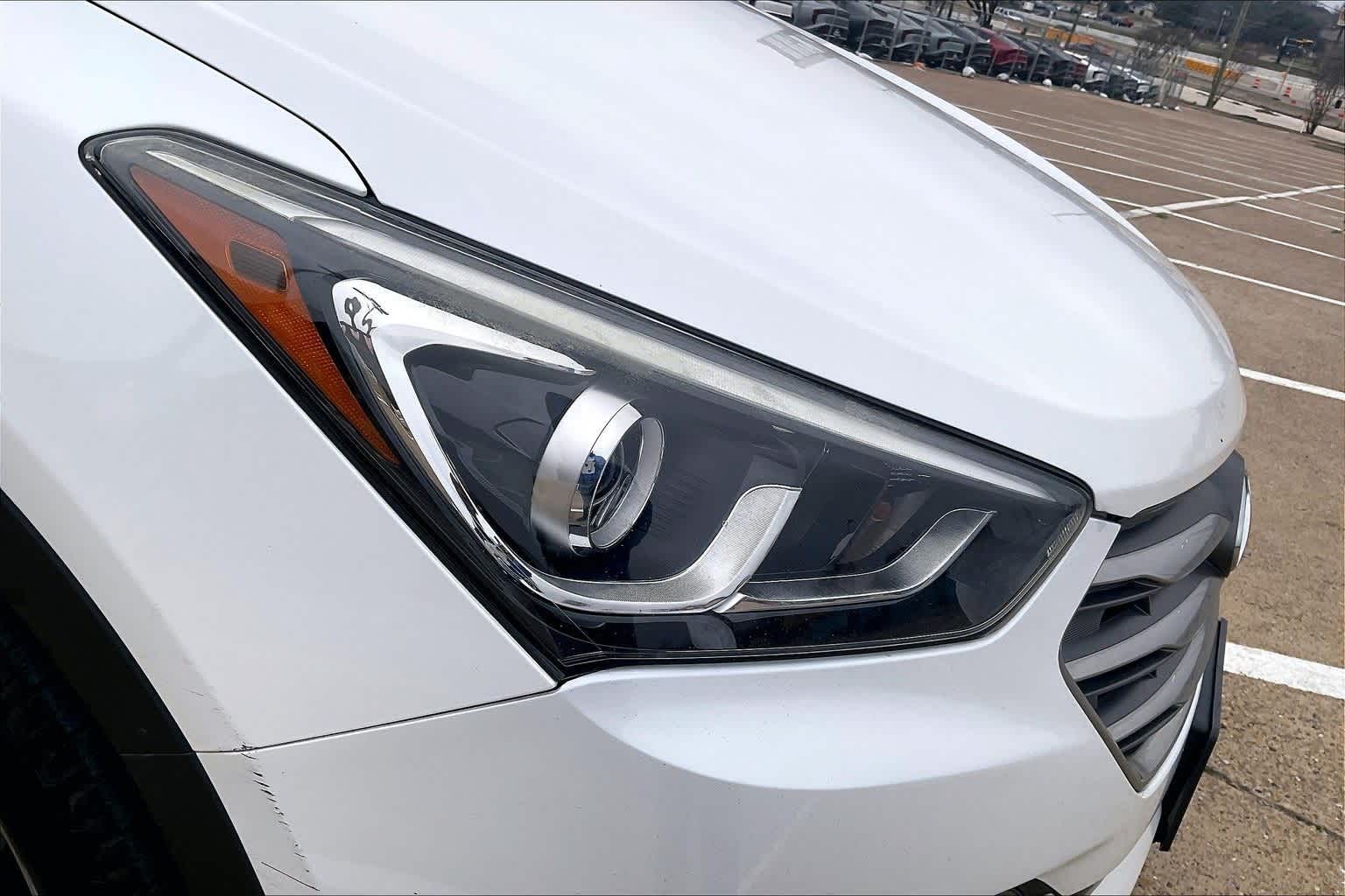 Thumbnail: 2017 Hyundai Santa Fe - 30