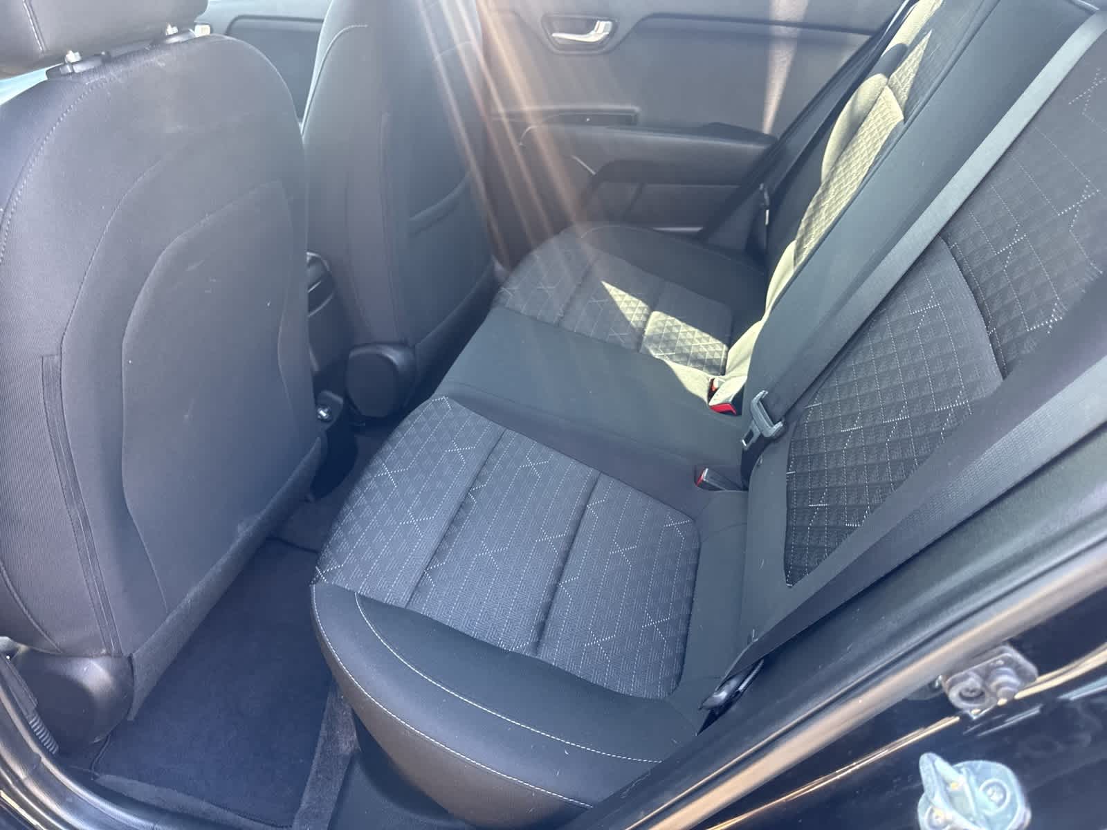 Thumbnail: 2023 Kia Rio - 9