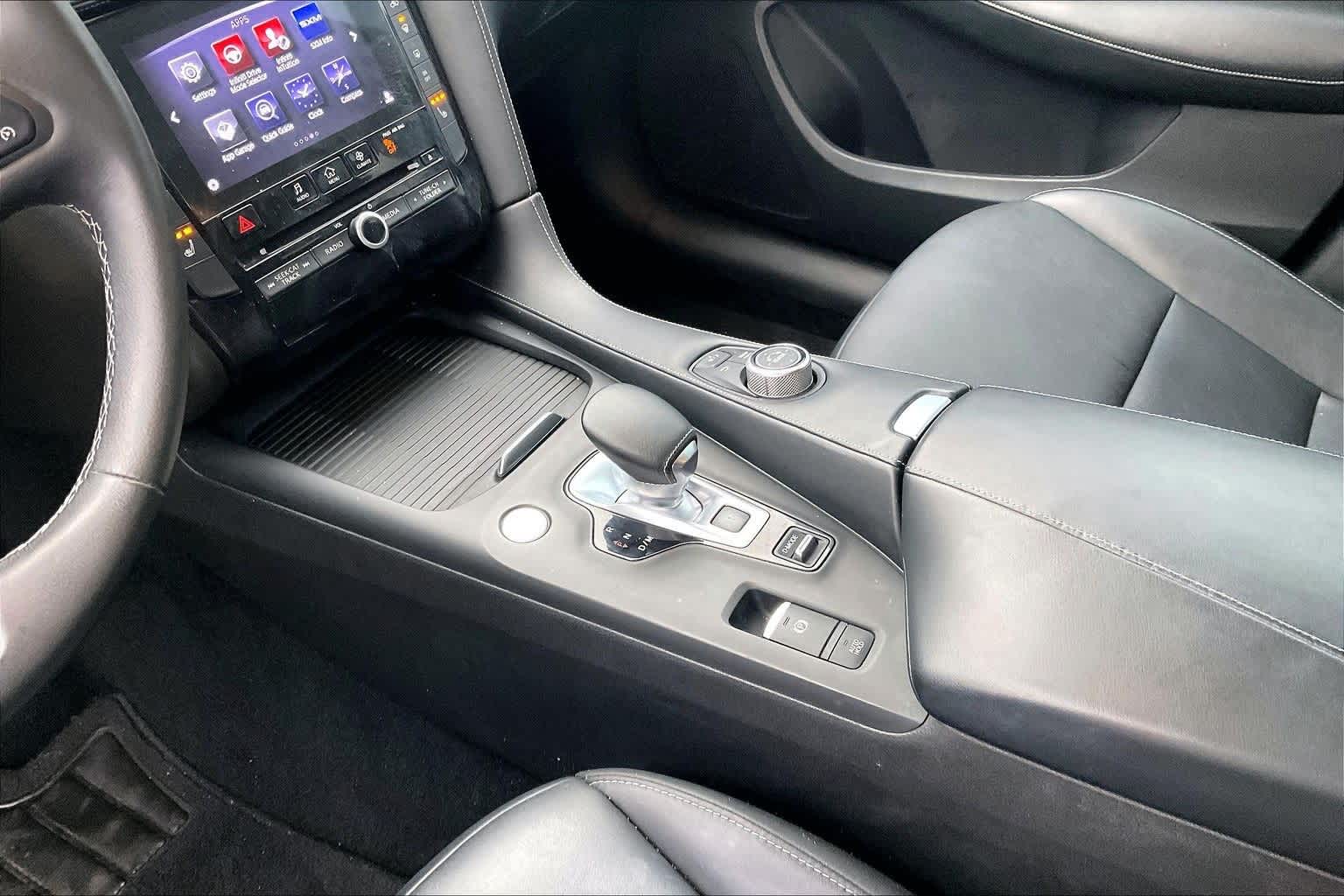 Thumbnail: 2019 INFINITI QX50 - 16