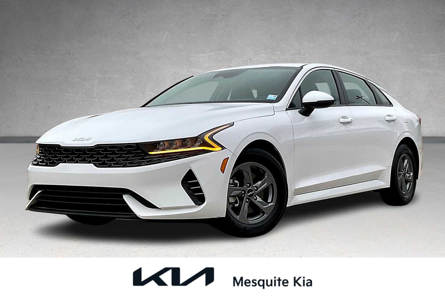 Thumbnail: 2022 Kia K5 - 1