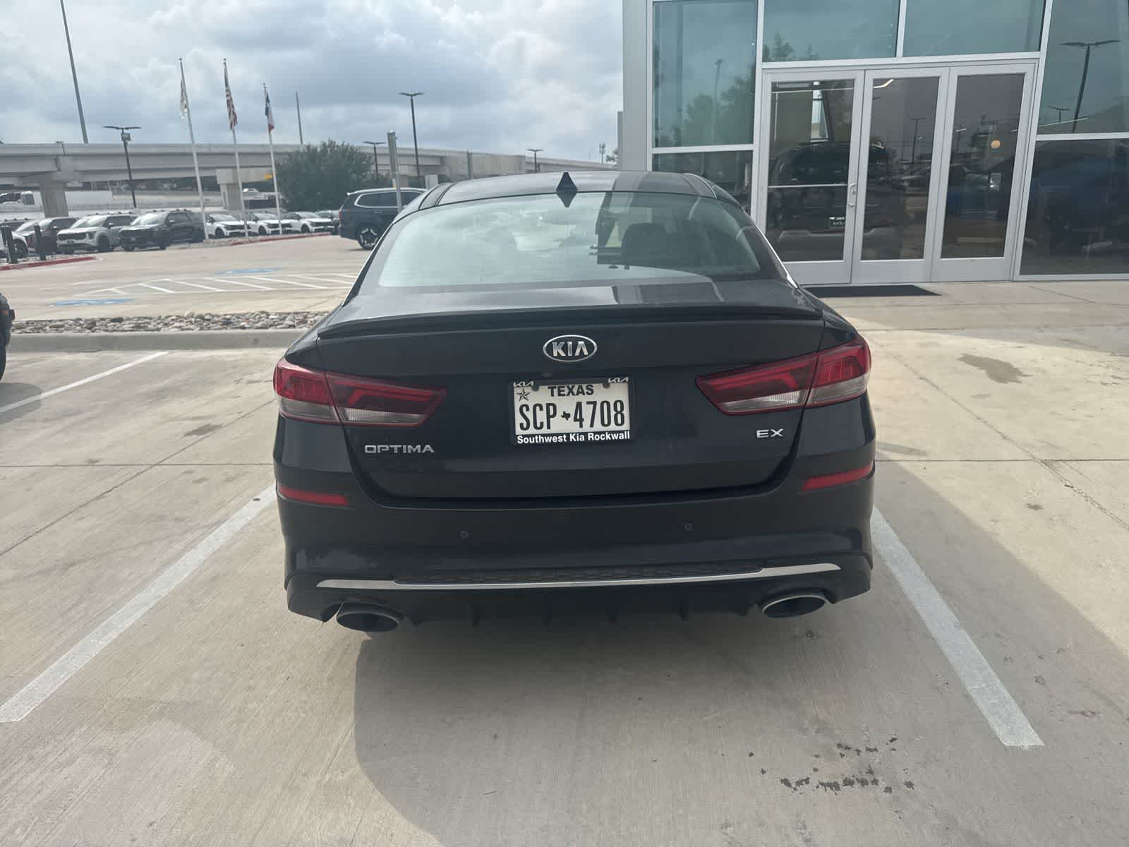 Thumbnail: 2020 Kia Optima - 4