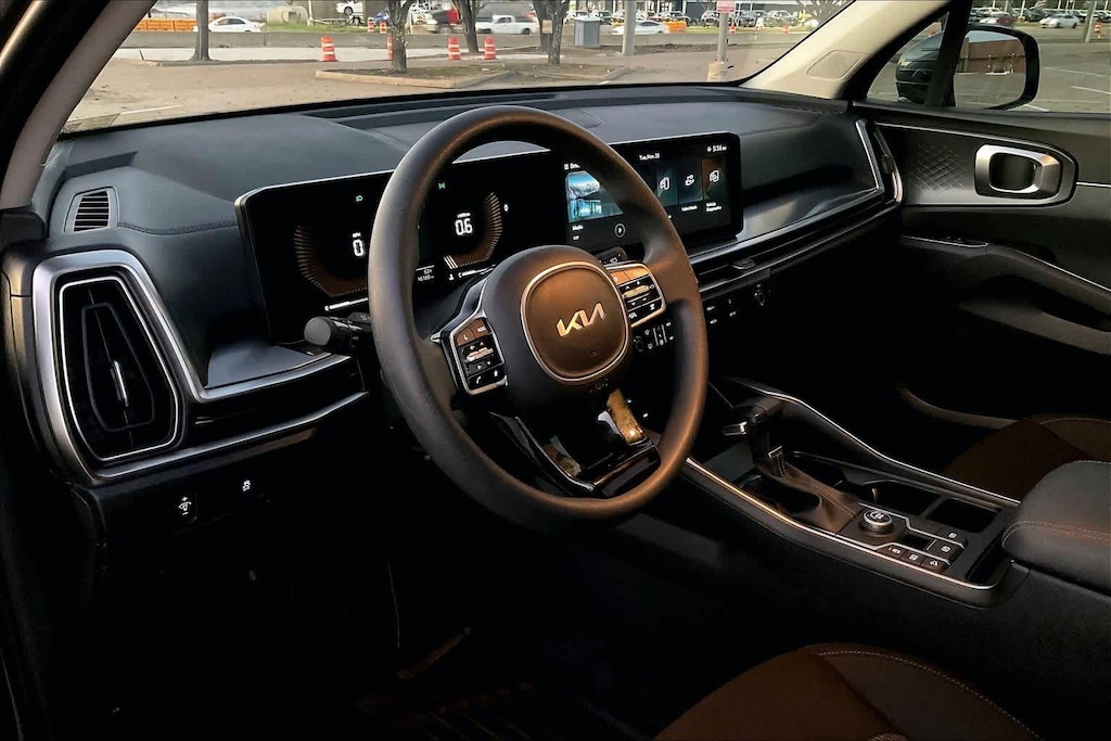 Certified 2024 Kia Sorento LX SUV