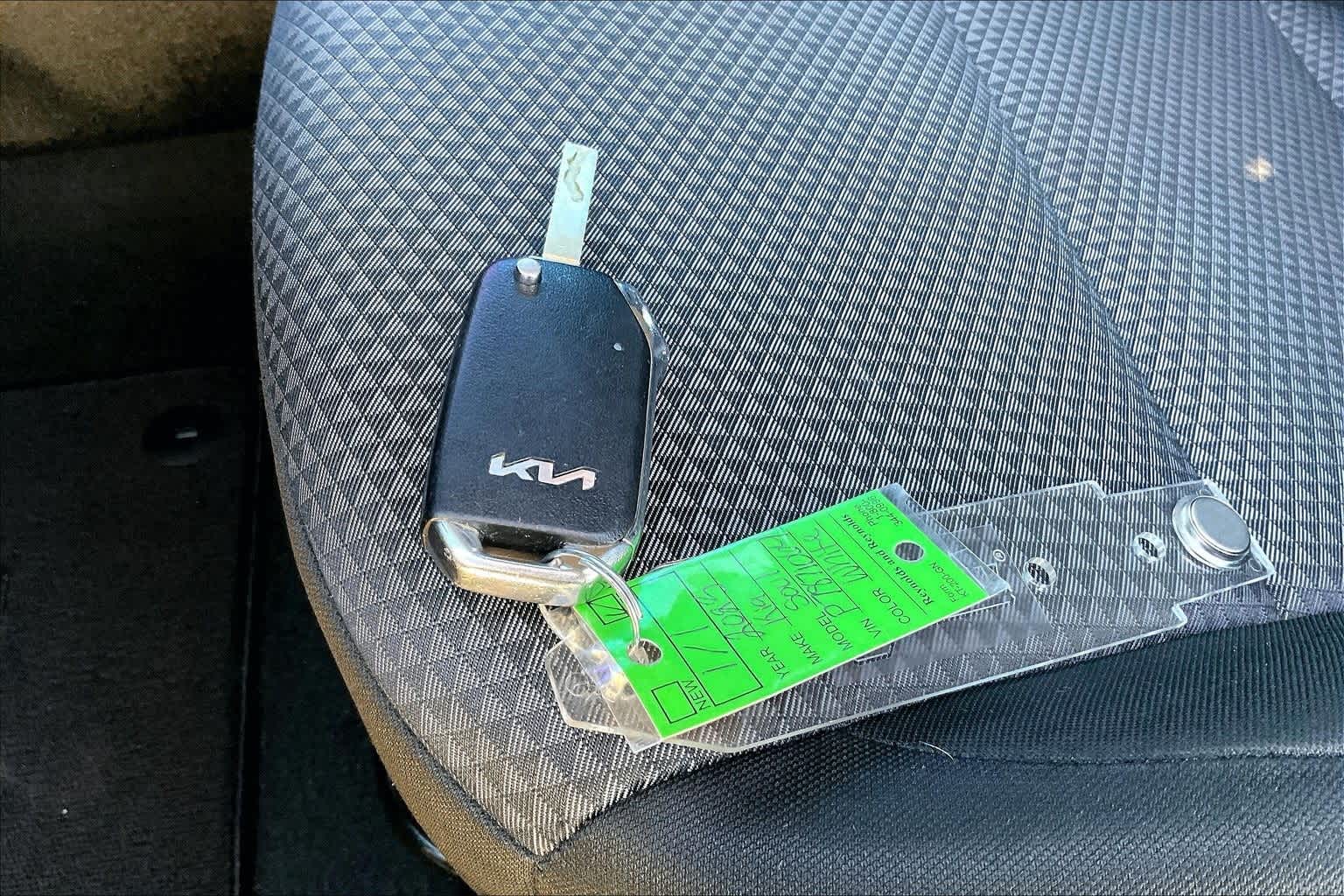 Thumbnail: 2023 Kia Soul - 18