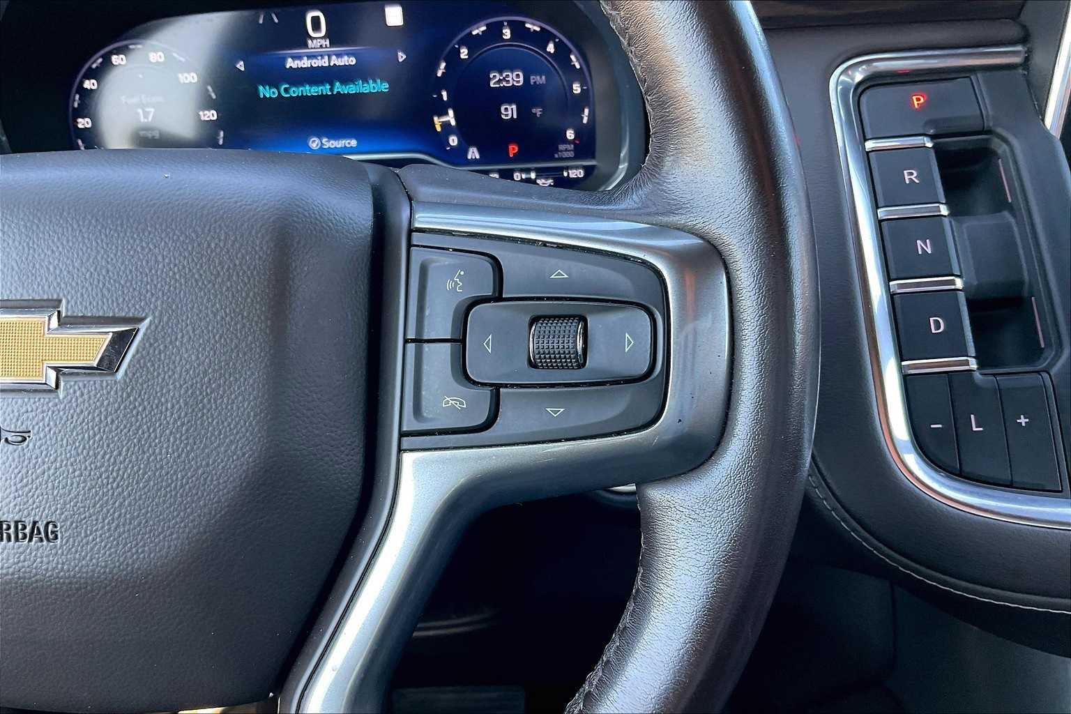 Thumbnail: 2023 Chevrolet Suburban - 25