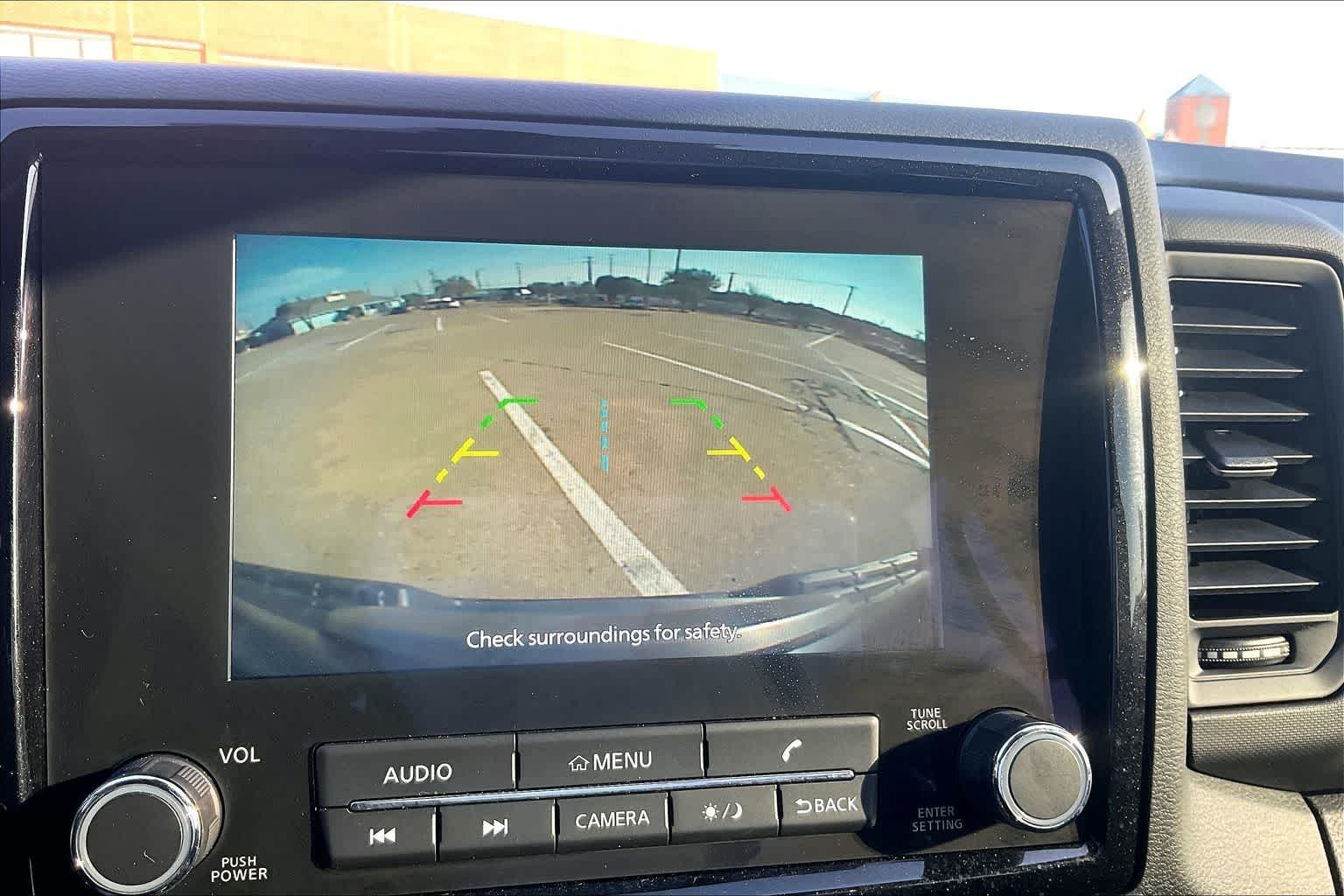 Thumbnail: 2022 Nissan Frontier - 26