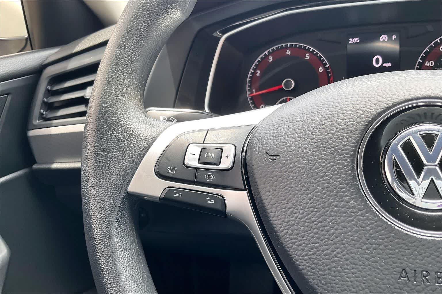 Thumbnail: 2019 Volkswagen Jetta - 23