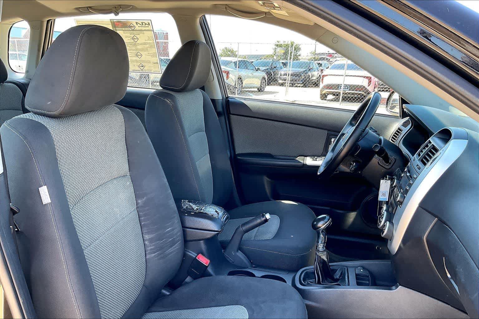 Thumbnail: 2008 Kia Spectra5 - 12