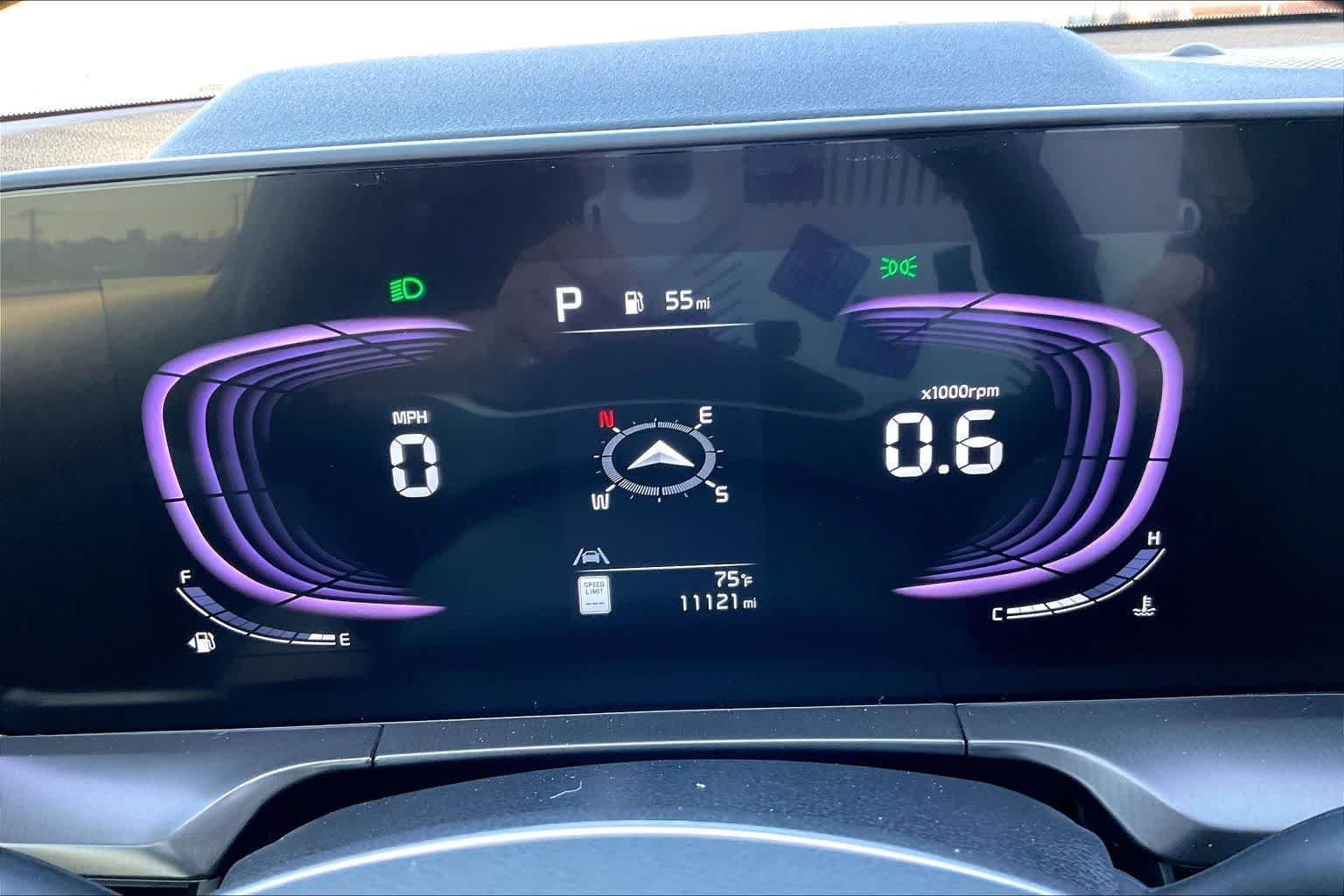 Thumbnail: 2025 Kia Telluride - 16