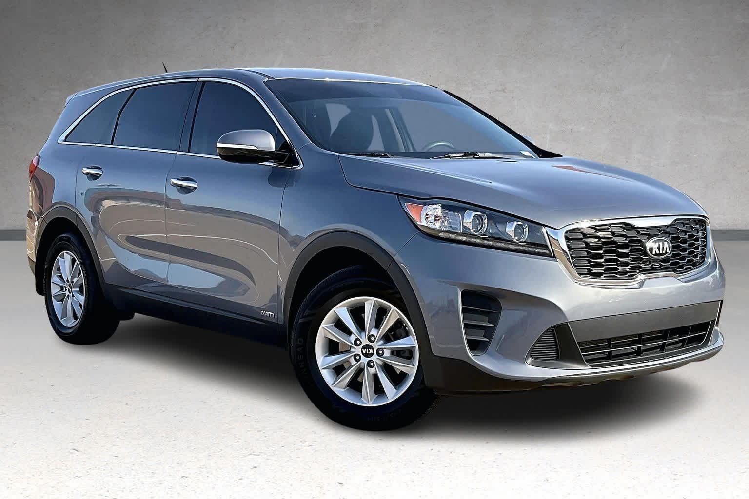 Thumbnail: 2020 Kia Sorento - 21