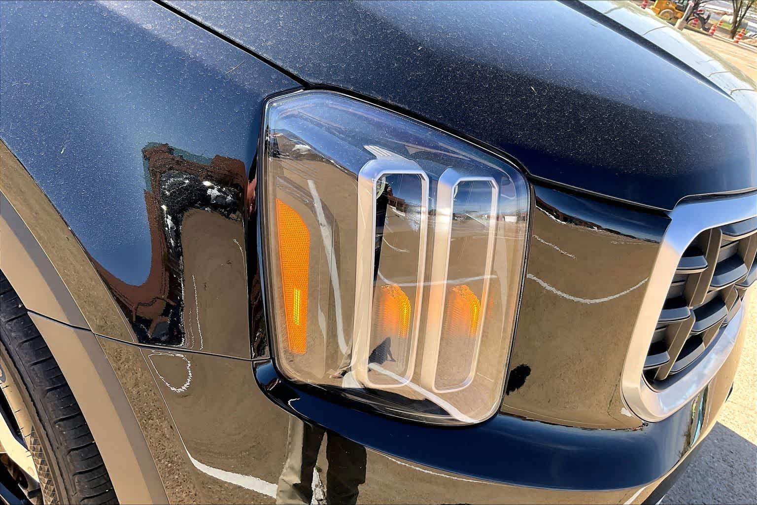 Thumbnail: 2025 Kia Telluride - 30