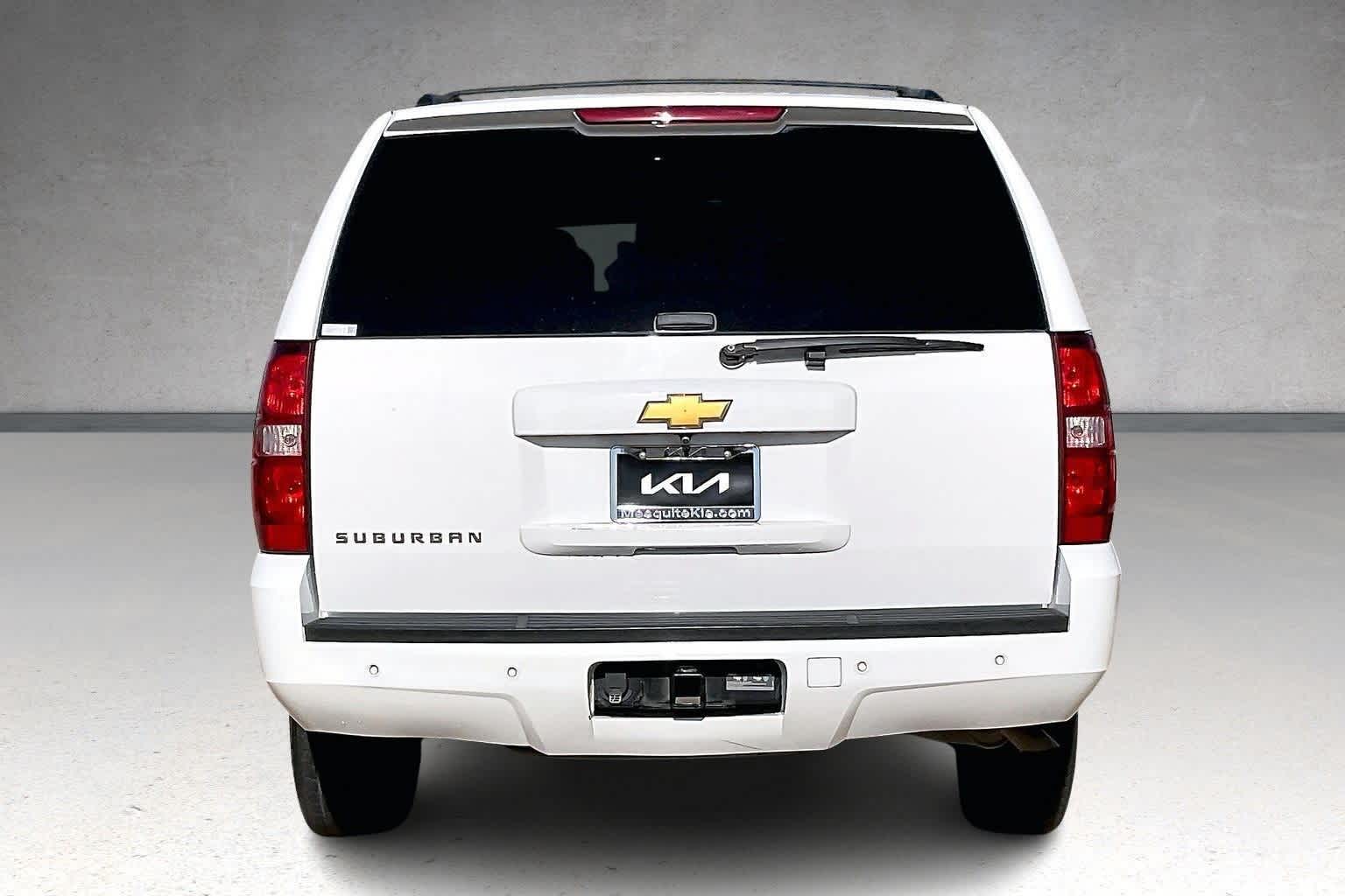 Thumbnail: 2013 Chevrolet Suburban - 5