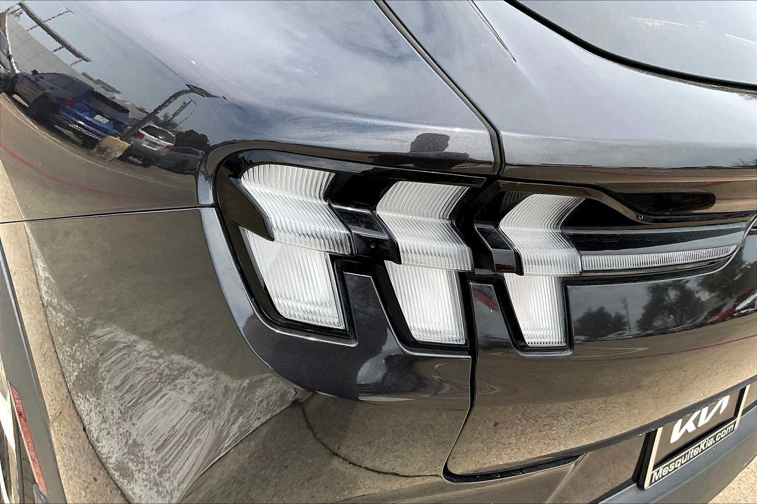 Thumbnail: 2022 Ford Mustang Mach-E - 30