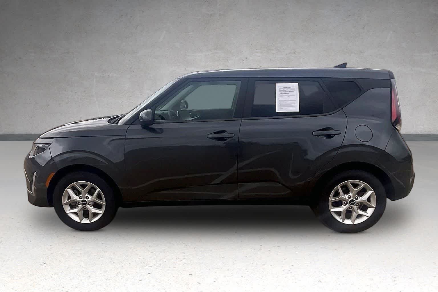 Thumbnail: 2023 Kia Soul - 2