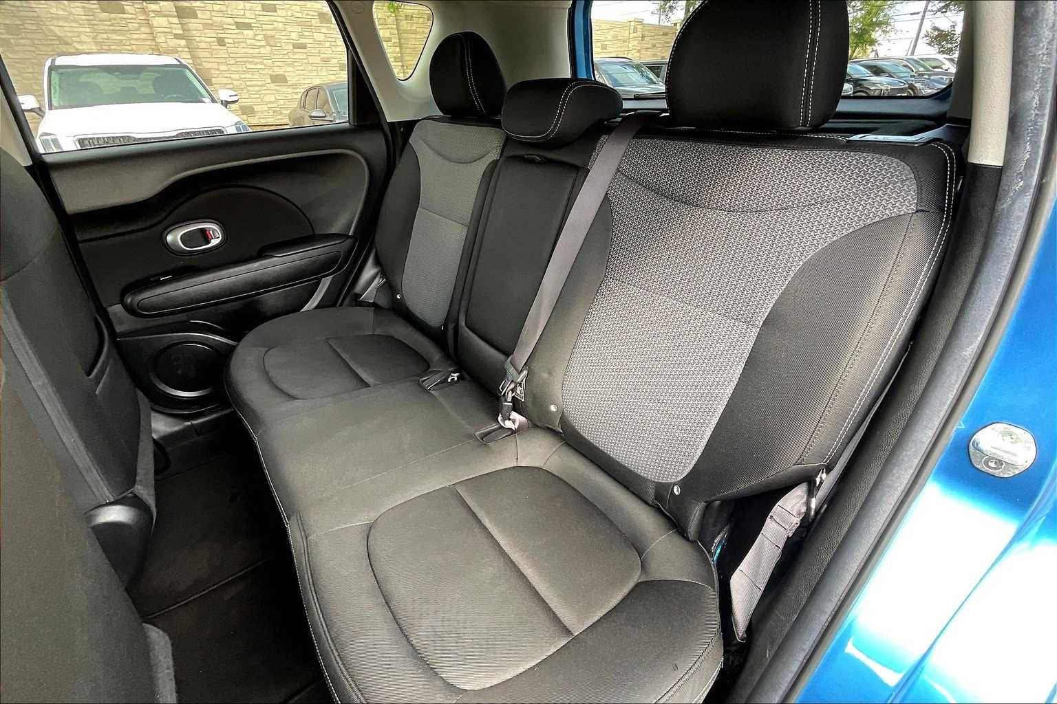 Thumbnail: 2017 Kia Soul - 28