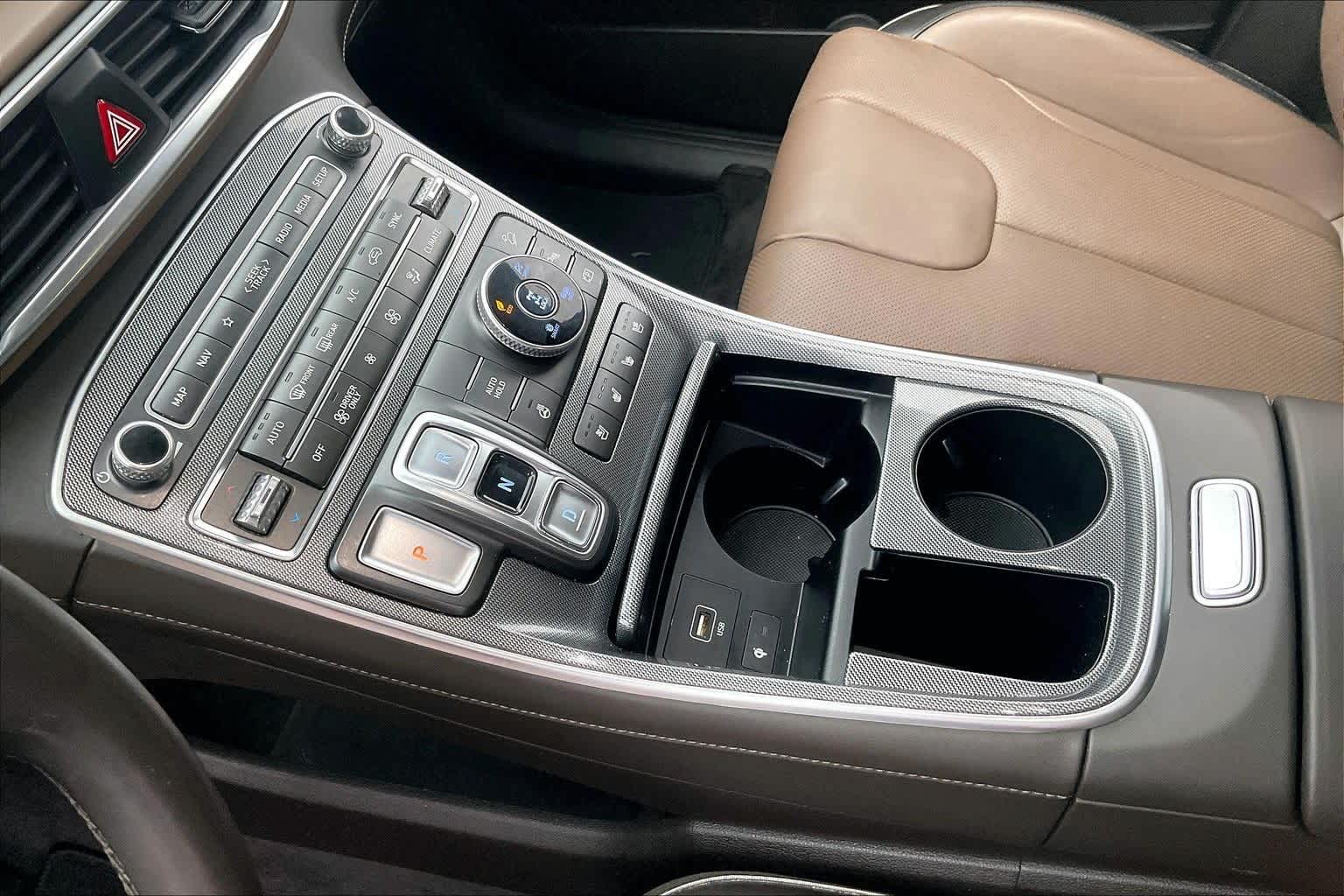 Thumbnail: 2021 Hyundai Santa Fe - 16