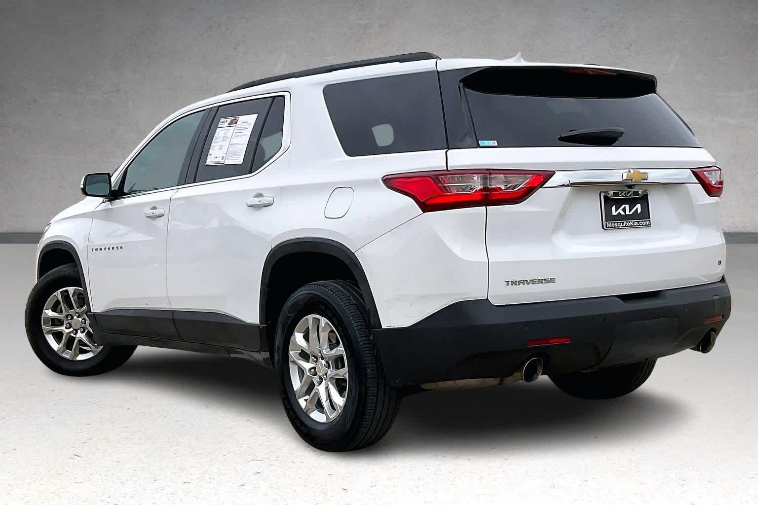 Thumbnail: 2020 Chevrolet Traverse - 4