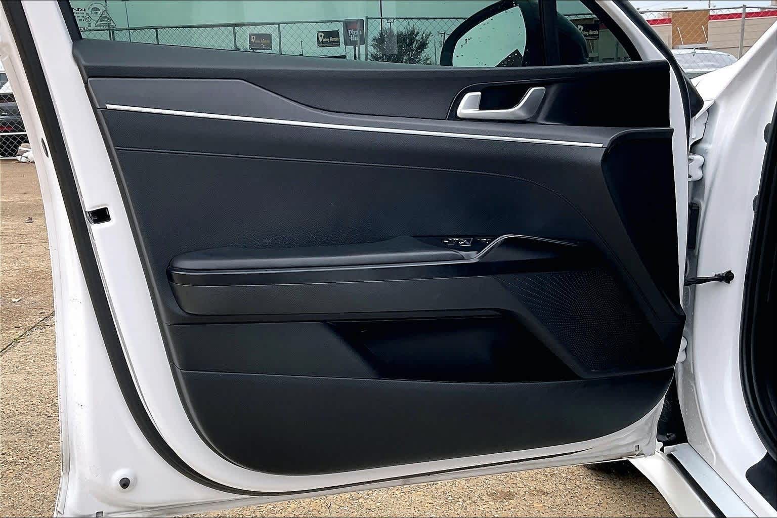 Thumbnail: 2023 Kia K5 - 26