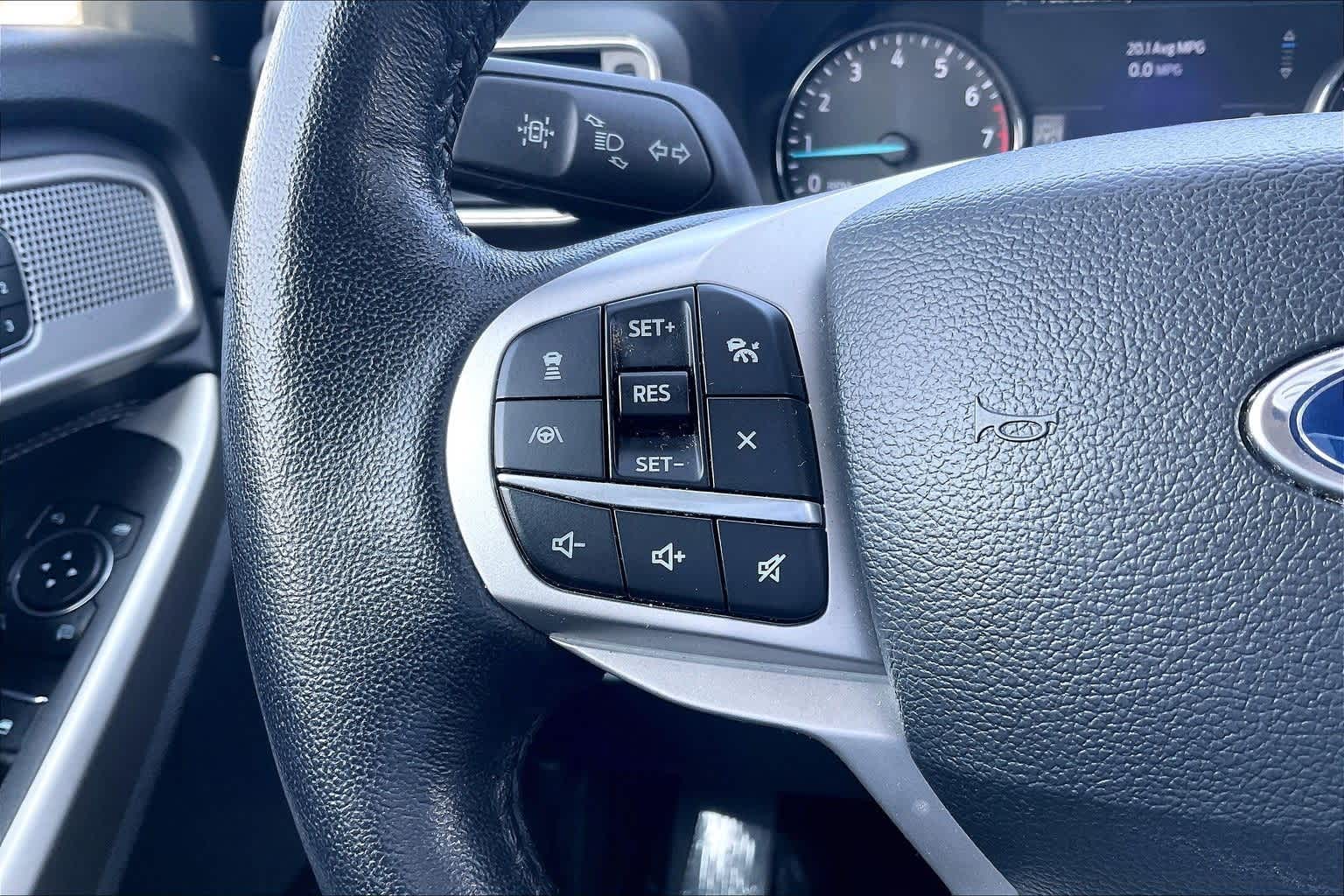 Thumbnail: 2023 Ford Explorer - 24