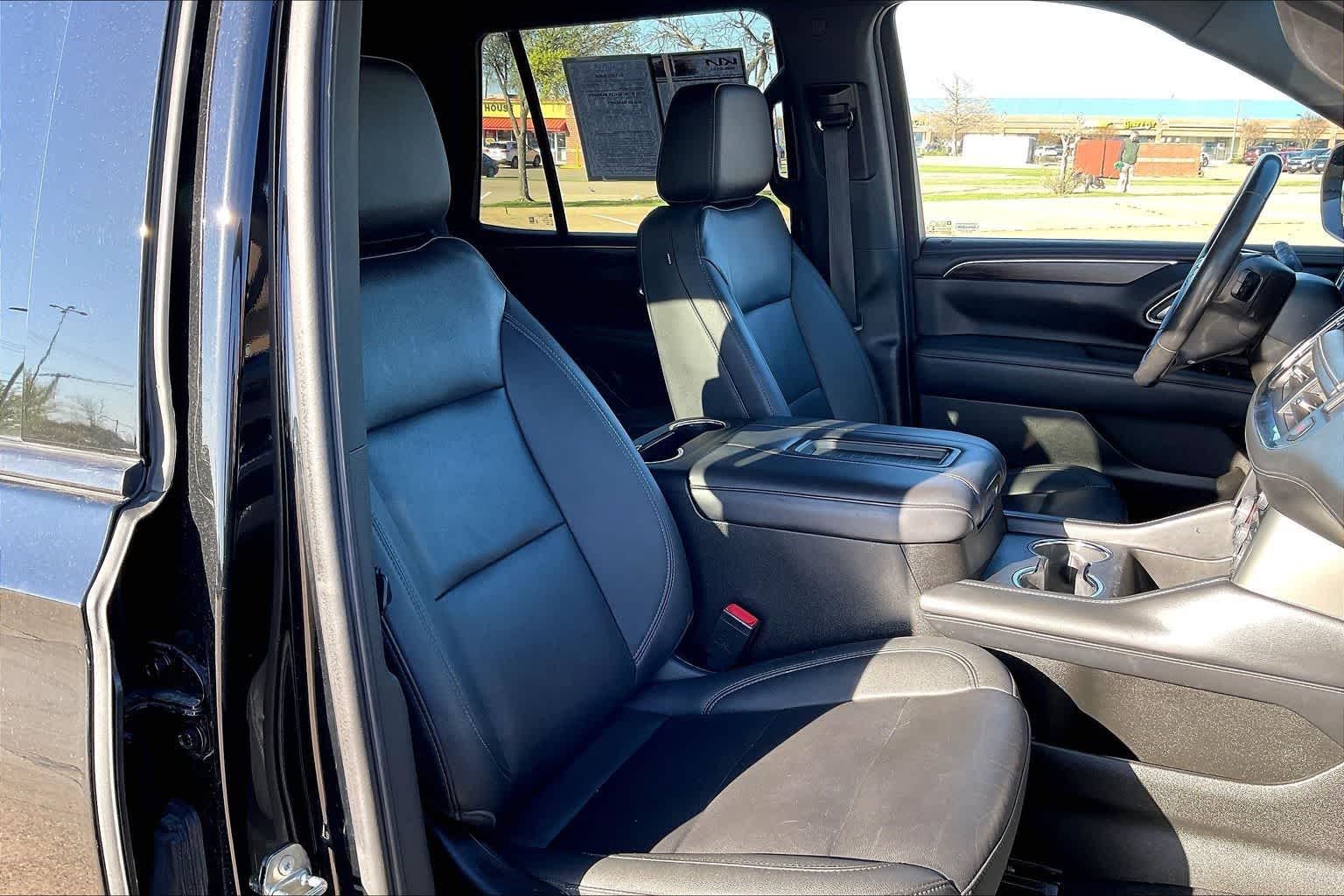 Thumbnail: 2022 Chevrolet Tahoe - 13
