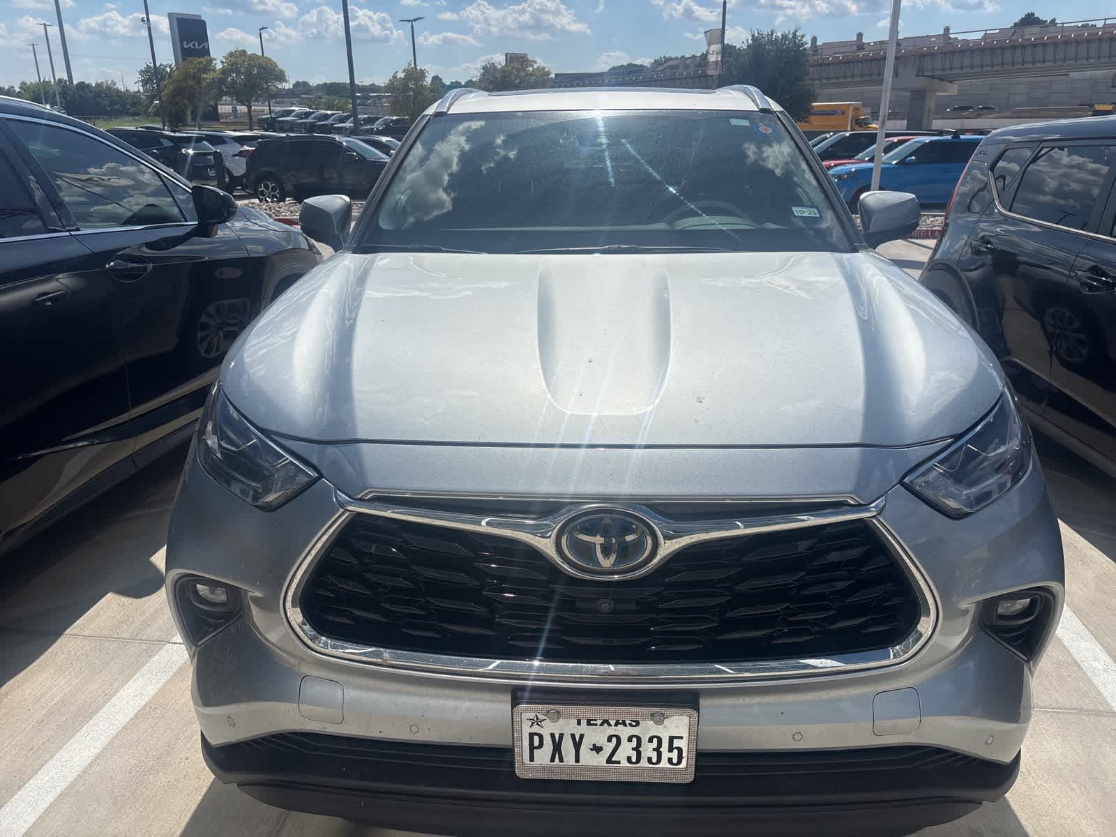 Thumbnail: 2021 Toyota Highlander - 4
