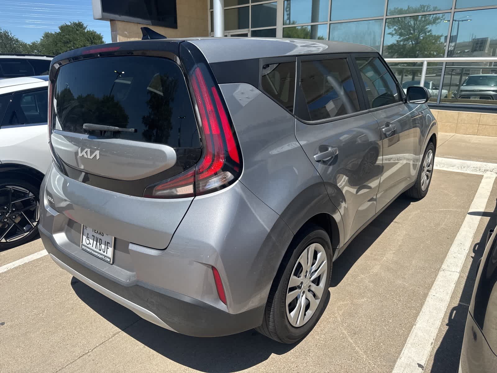 Thumbnail: 2023 Kia Soul - 3