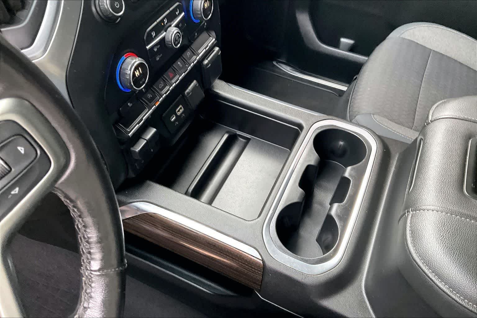 Thumbnail: 2019 Chevrolet Silverado 1500 - 16