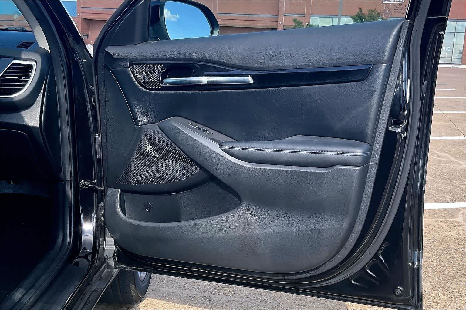 Thumbnail: 2021 Kia Seltos - 26