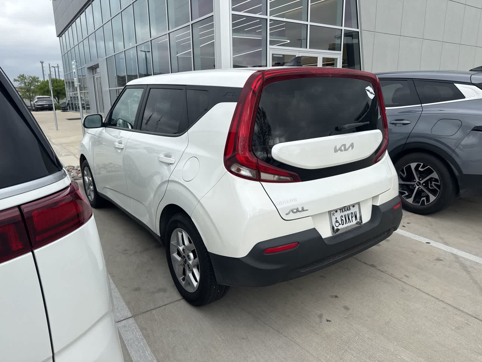 Thumbnail: 2022 Kia Soul - 5