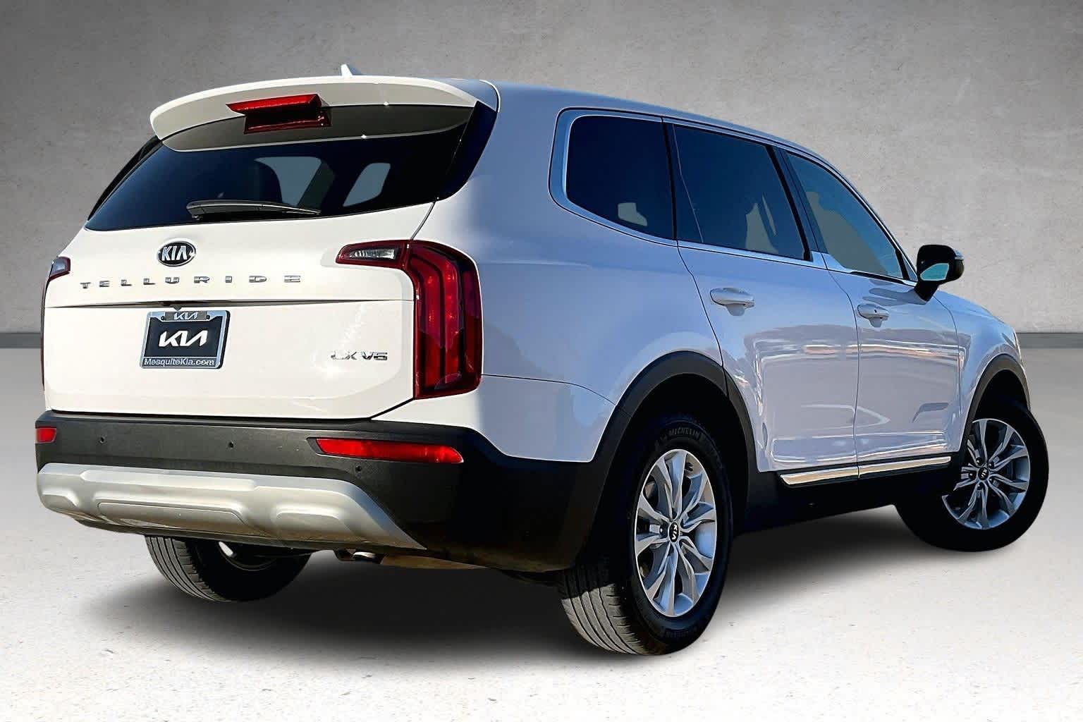 Thumbnail: 2021 Kia Telluride - 22