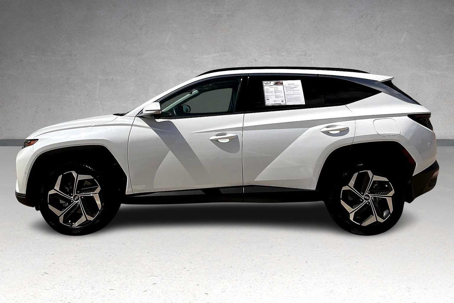 2022 Hyundai Tucson Limited photo 2