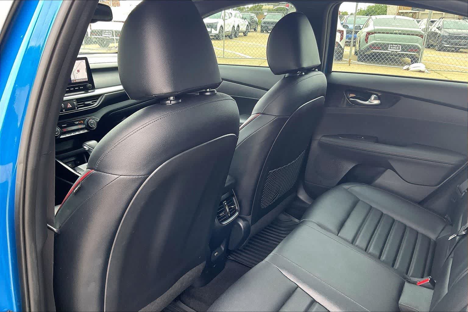 Thumbnail: 2023 Kia Forte - 12