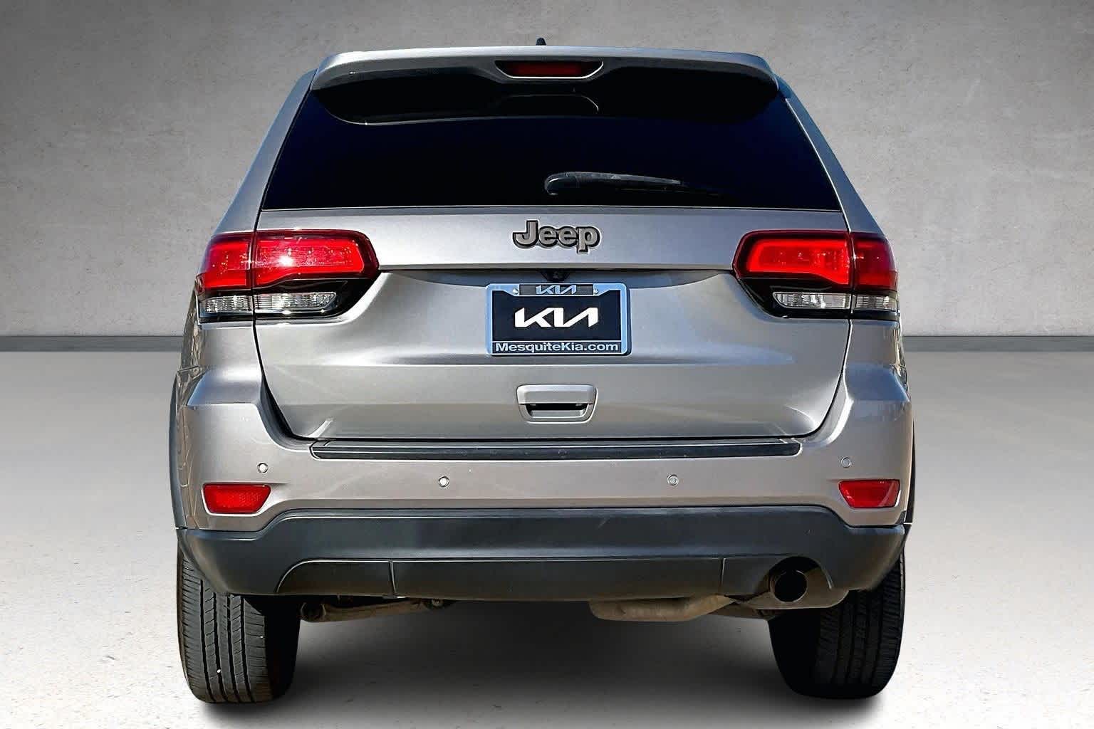 Thumbnail: 2016 Jeep Grand Cherokee - 5