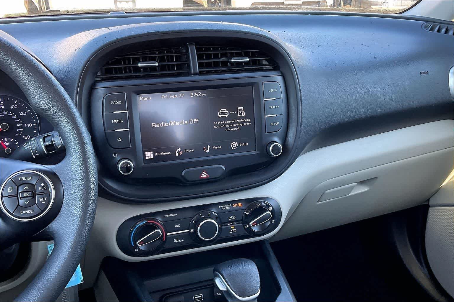 Thumbnail: 2022 Kia Soul - 14