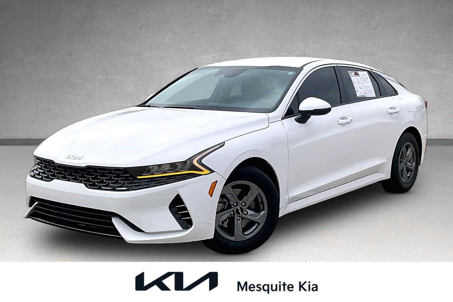 2023 Kia Optima LXS FWD's photo