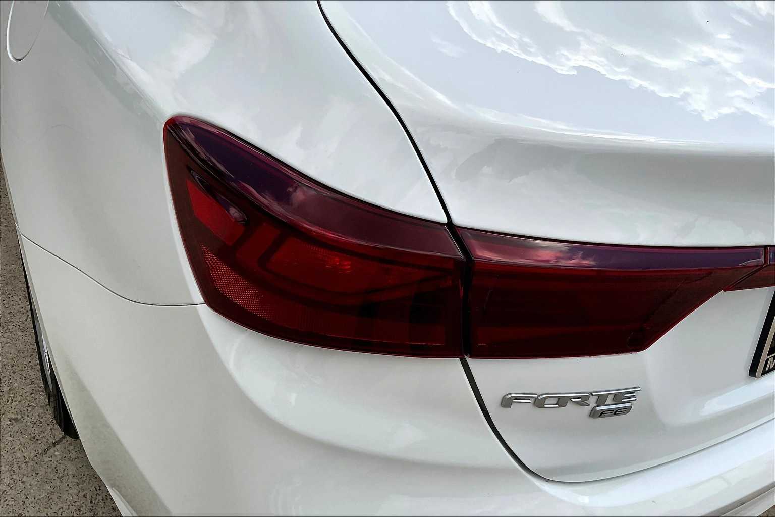 Thumbnail: 2024 Kia Forte - 31