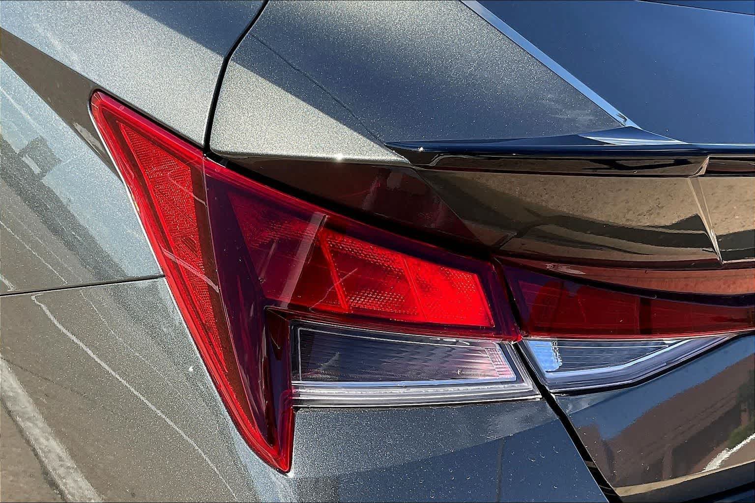 Thumbnail: 2025 Hyundai Elantra - 31