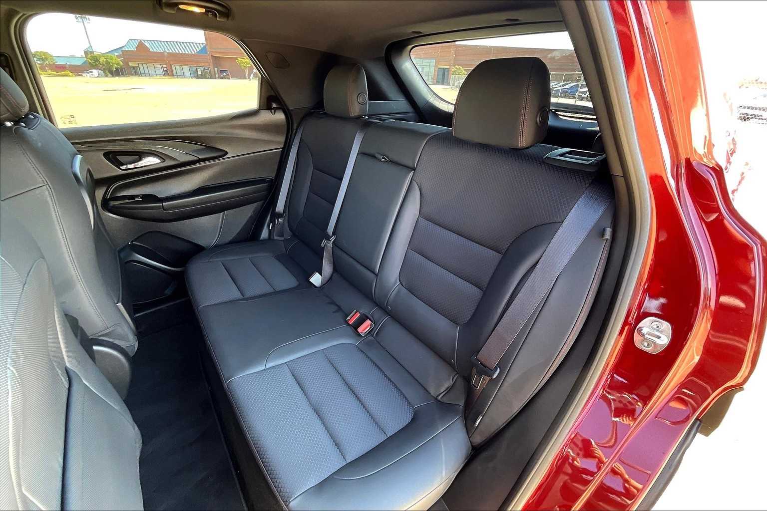 Thumbnail: 2023 Chevrolet TrailBlazer - 29