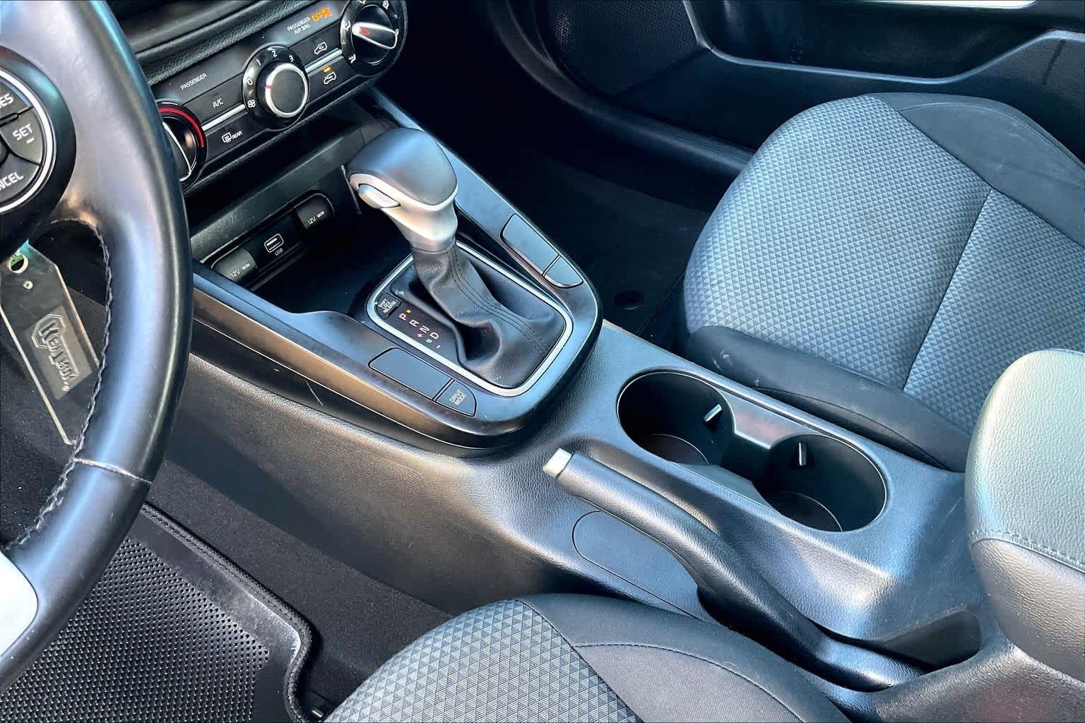 Thumbnail: 2021 Kia Soul - 16