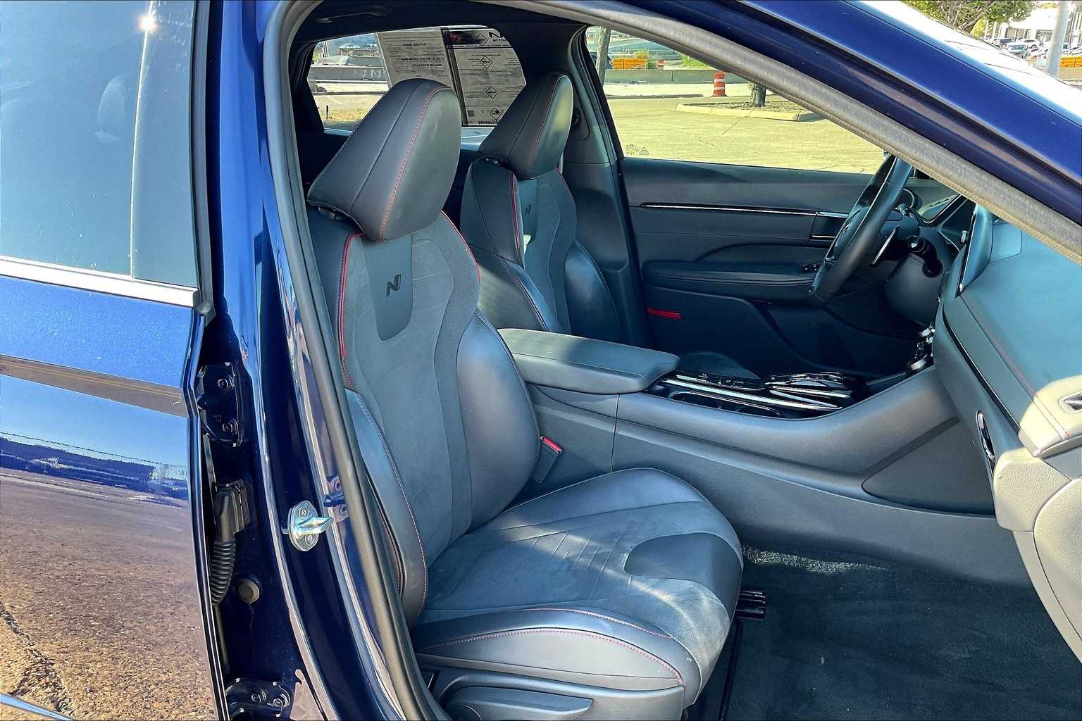 Thumbnail: 2022 Hyundai Sonata - 13