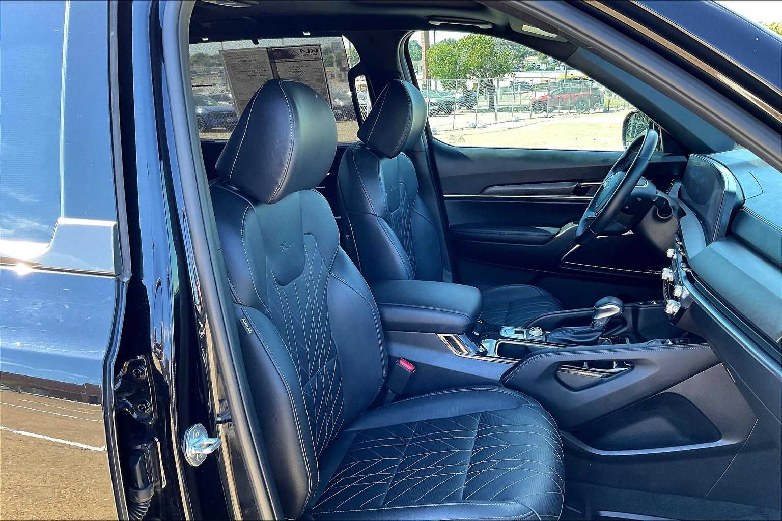 Thumbnail: 2024 Kia Telluride - 13