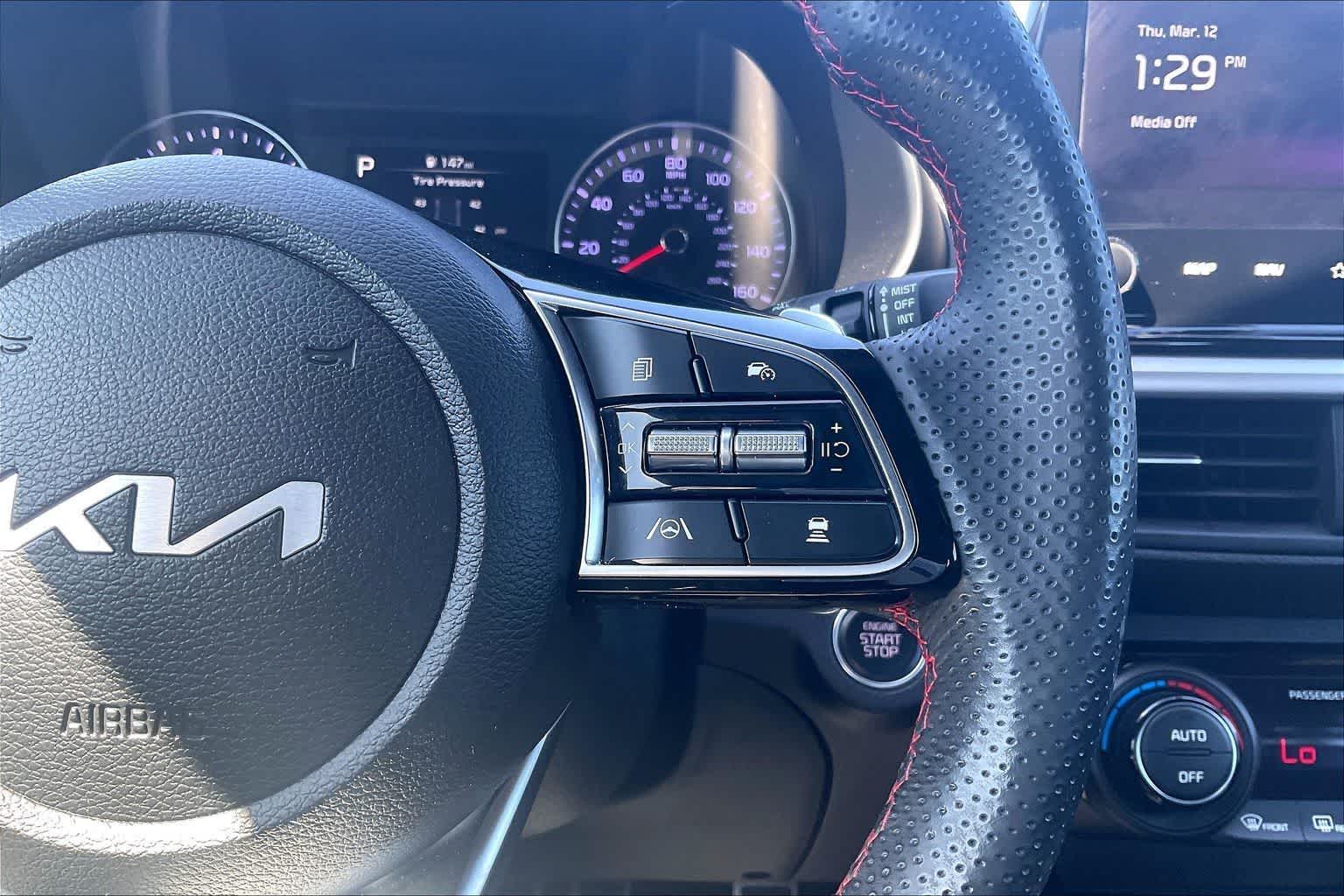 Thumbnail: 2024 Kia Forte - 25