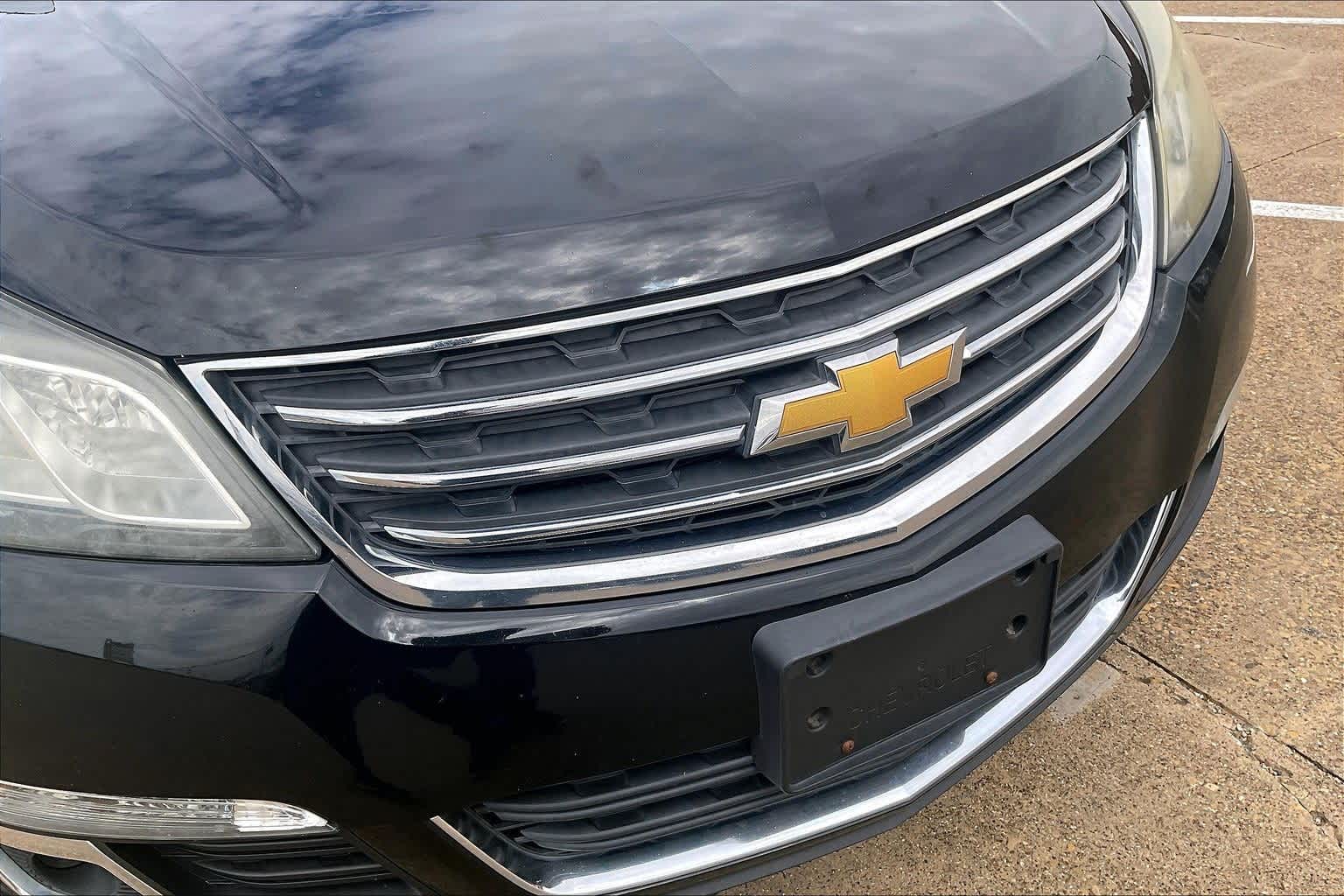 Thumbnail: 2017 Chevrolet Traverse - 31