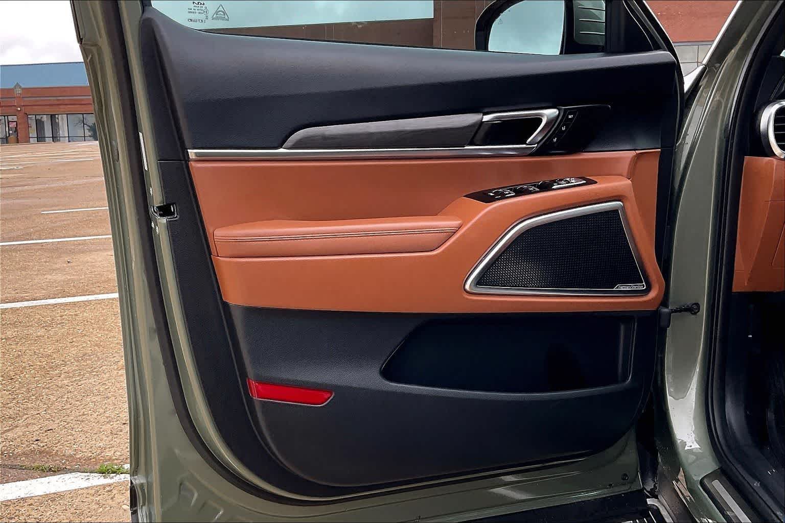 Thumbnail: 2024 Kia Telluride - 27