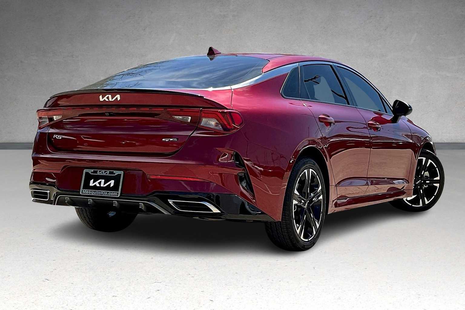 Thumbnail: 2022 Kia K5 - 22